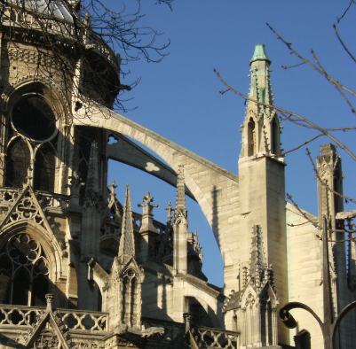 Notre Dame flying butresses.jpg